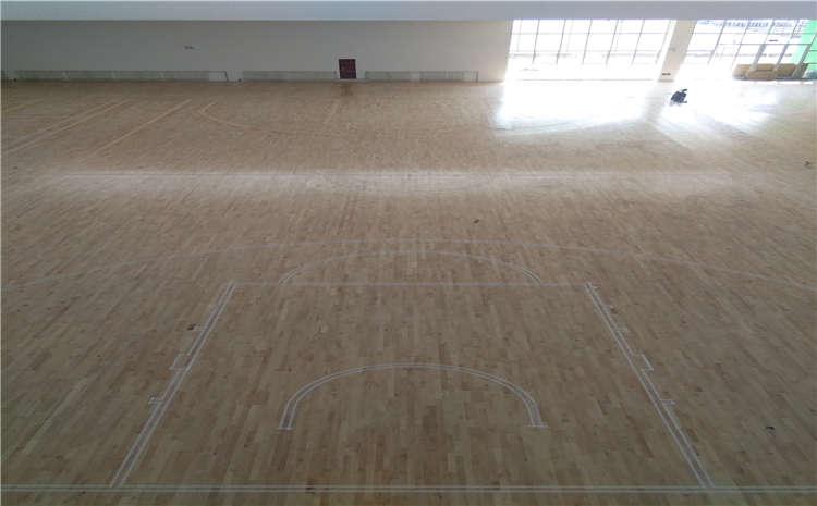 訓練館體育木地板怎么保養