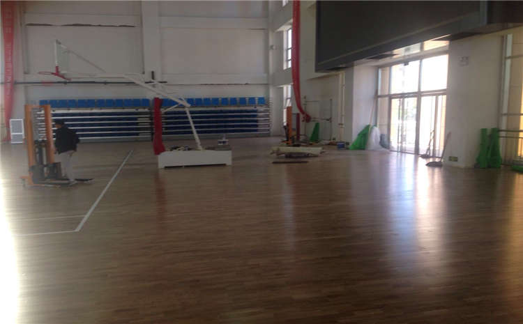 體育場館運動地板哪家質量好