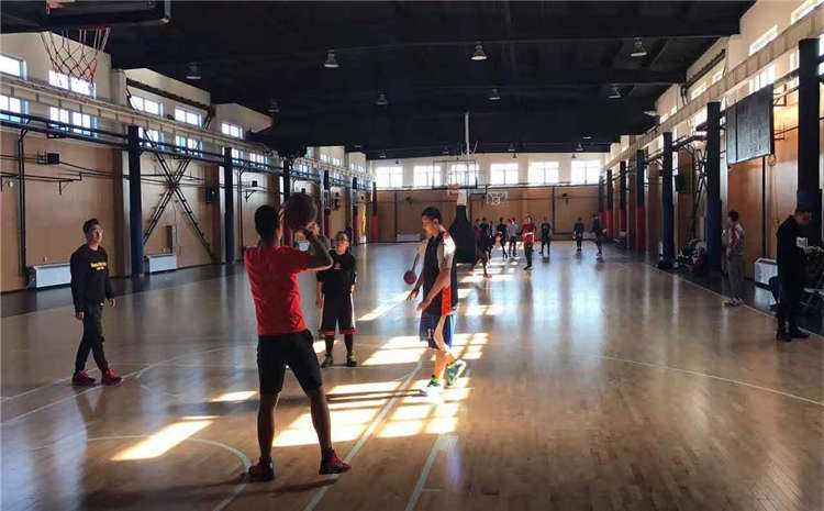 長春專用體育場地板哪個(gè)公司好