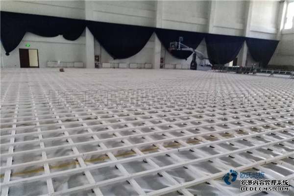 場館籃球場地板價格是多少